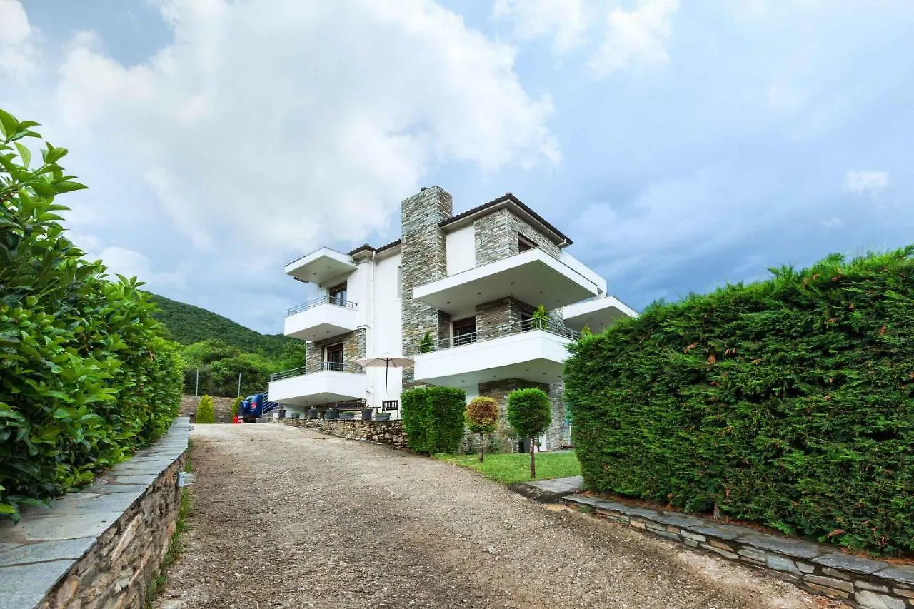 Villa Marso Polýgyros 公寓