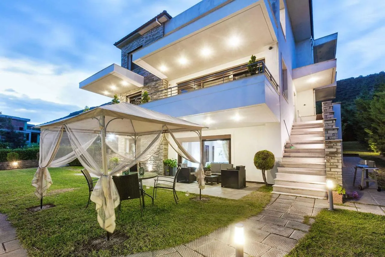 Villa Marso Polýgyros